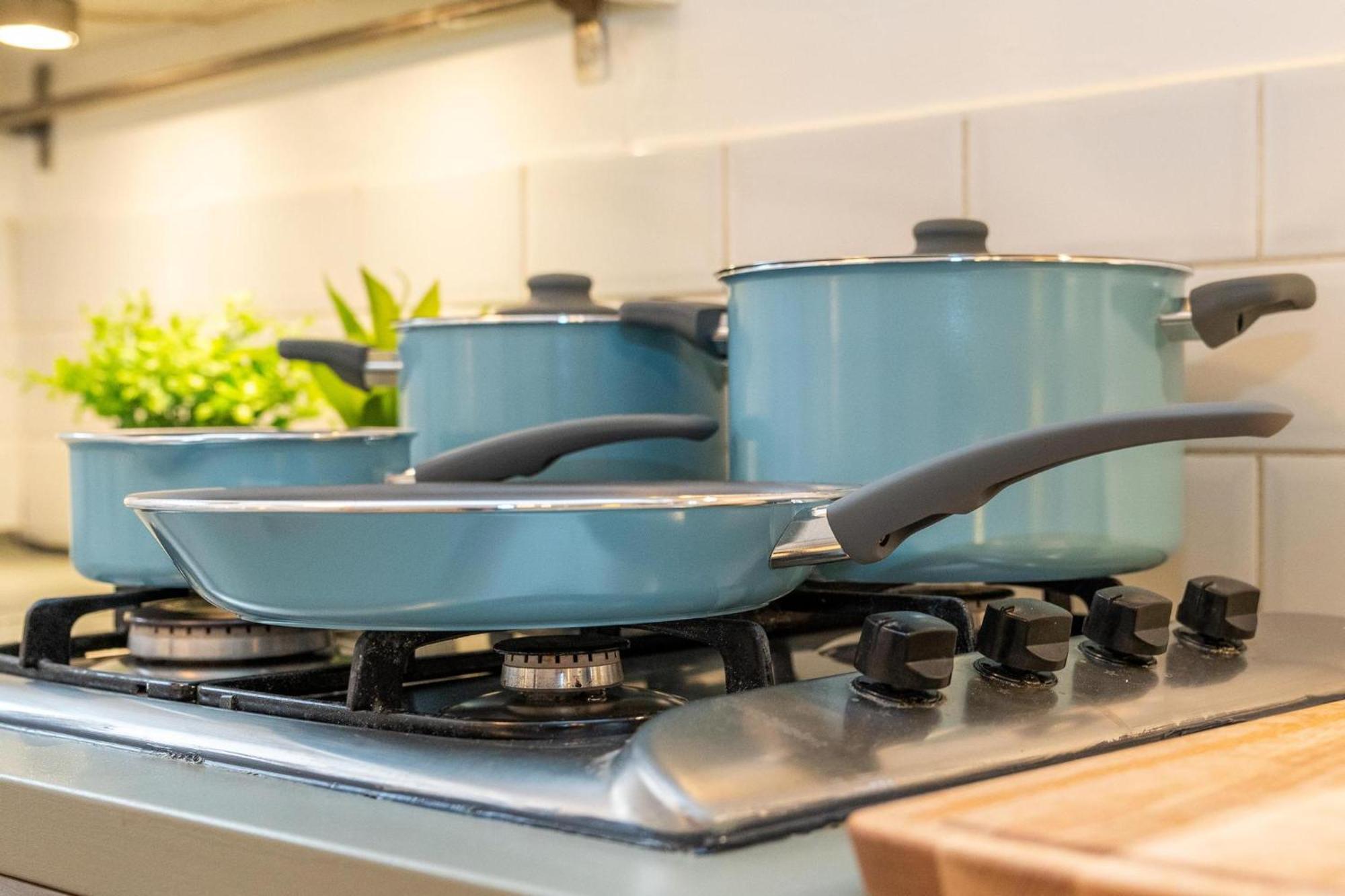 Location! 2 Bed/2Bath - Pro Host Leilighet London Eksteriør bilde